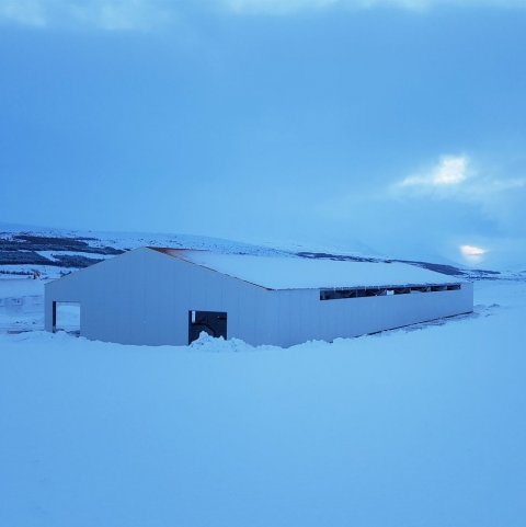 Fjós - Stóri Dunhagi 2, 601 Akureyri 