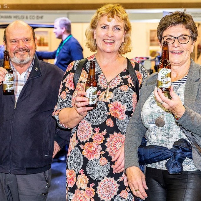 4d047869-d527-41f3-b37f-7aa6f57f3ab0_l