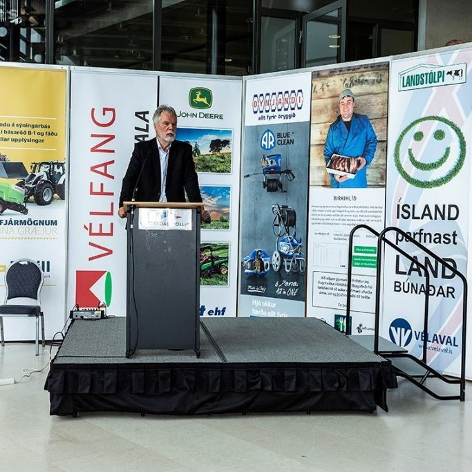 bb3060d7-a572-47fd-b3ec-d6d3dd7888cd_l