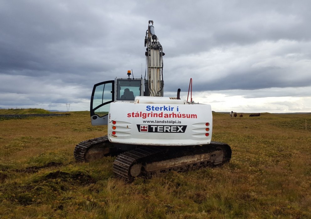 Skóflustunga í Árnesi