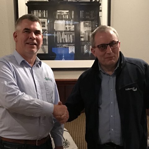 Tímamót hjá Landstólpa: Umboð fyrir Fullwood mjaltaþjóna